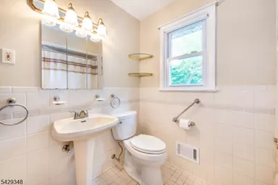 64 School St, North Haledon, NJ 07508 - Photo 14