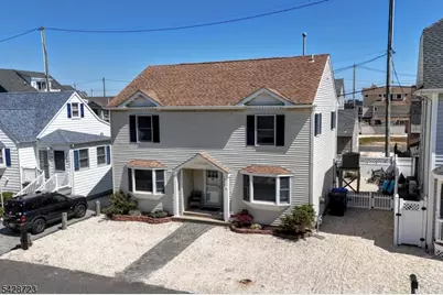 126 Bayberry Rd, Toms River Township, NJ 08735 - Photo 2