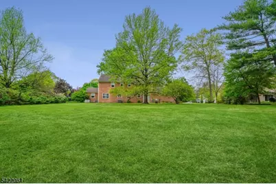 56 Tuxford Ter, Bernards Township, NJ 07920 - Photo 20