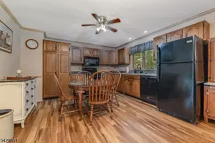 87 Buckhorn Dr, White Township, NJ 07823 - Photo 8