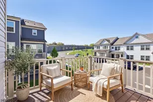 1 Periwinkle Ln, Warren Township, NJ 07059 - Photo 10