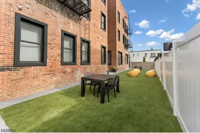 189 Dayton Ave #101, Passaic, NJ 07055 - Photo 24