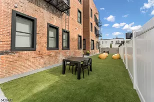 189 Dayton Ave, Passaic, NJ 07055 - Photo 24