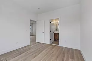 189 Dayton Ave, Passaic, NJ 07055 - Photo 6
