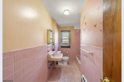 466 Delavan Ave, Newark, NJ 07107 - Photo 12