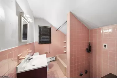 466 Delavan Ave, Newark, NJ 07107 - Photo 18