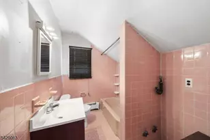 466 Delavan Ave, Newark, NJ 07107 - Photo 18