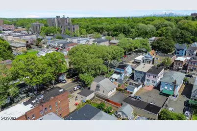 466 Delavan Ave, Newark, NJ 07107 - Photo 24