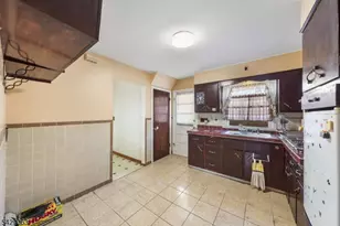 466 Delavan Ave, Newark, NJ 07107 - Photo 6