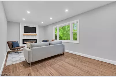 1318 Marcella Dr, Union Township, NJ 07083 - Photo 24