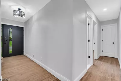 1318 Marcella Dr, Union Township, NJ 07083 - Photo 20
