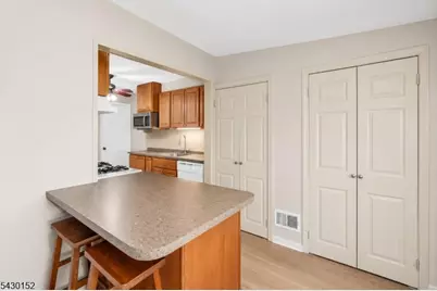 26 Park Ter, Cranford Township, NJ 07016 - Photo 16