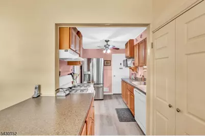 26 Park Ter, Cranford Township, NJ 07016 - Photo 8
