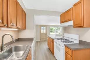26 Park Terrace, Cranford Township, NJ 07016 - Photo 12
