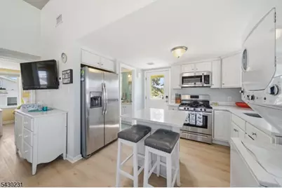 105 W Dune Way, Toms River Township, NJ 08735 - Photo 12