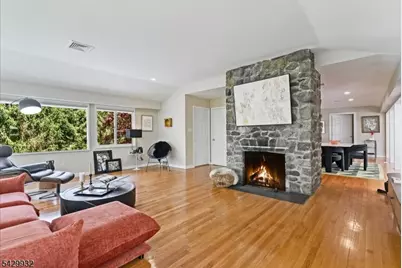 18 Green Rd, Sparta Township, NJ 07871 - Photo 4