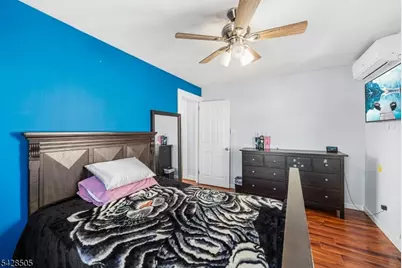 333 Amon Ter, Linden, NJ 07036 - Photo 16