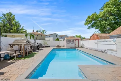 333 Amon Ter, Linden, NJ 07036 - Photo 34
