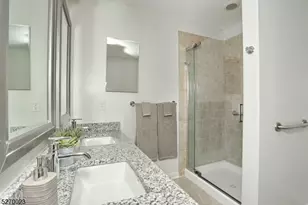 187 Paterson Ave, Midland Park, NJ 07432 - Photo 6