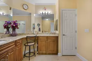 6102 Veterans Dr, Rockaway Township, NJ 07885 - Photo 18