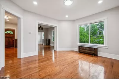 6 Hughes Pl, Summit, NJ 07901 - Photo 6