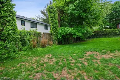 6 Hughes Pl, Summit, NJ 07901 - Photo 26