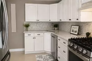 75 Lake Trail E, Wayne, NJ 07470 - Photo 6