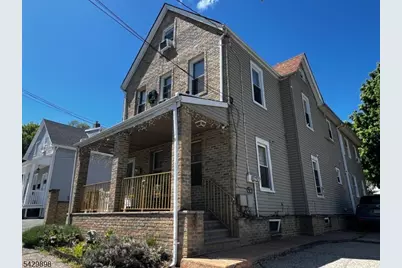 54 N 13th St, Hawthorne, NJ 07506 - Photo 2