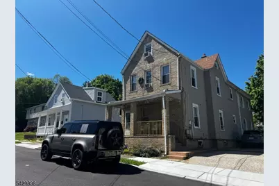 54 N 13th St, Hawthorne, NJ 07506 - Photo 1