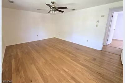 44 Linwood Ave, Dover, NJ 07801 - Photo 14