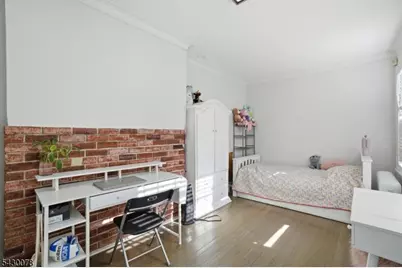241 Hillside Rd, Elizabeth, NJ 07208 - Photo 10