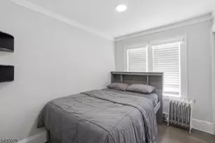 241 Hillside Rd, Elizabeth, NJ 07208 - Photo 16