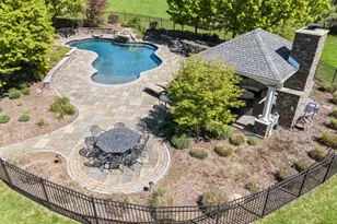 26 Farmersville Rd, Tewksbury Township, NJ 07830 - Photo 2