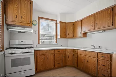 608 Washington Ave #1, Belleville, NJ 07109 - Photo 10