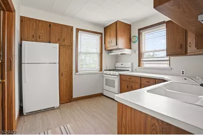 608 Washington Ave #1, Belleville, NJ 07109 - Photo 8