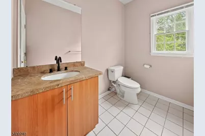 67 Rhyan Dr, Parsippany, NJ 07054 - Photo 10