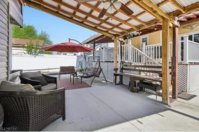 296 Montclair Ave, Newark, NJ 07104 - Photo 36