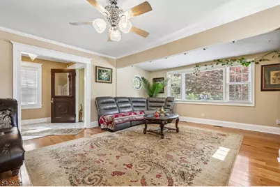 296 Montclair Ave, Newark, NJ 07104 - Photo 8