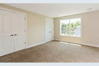 248 Grove Ave #16, Cedar Grove, NJ 07009 - Photo 6