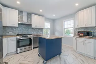 14 Grove Terrace, Montclair, NJ 07042 - Photo 8