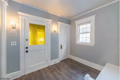 14 Grove Ter #2, Montclair, NJ 07042 - Photo 4