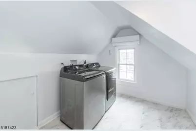 14 Grove Ter #2, Montclair, NJ 07042 - Photo 18
