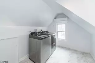 14 Grove Terrace, Montclair, NJ 07042 - Photo 18