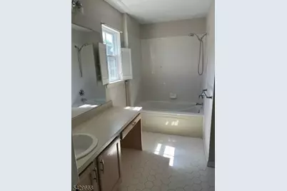 240 Winding Hill Dr, Mount Olive, NJ 07840 - Photo 10