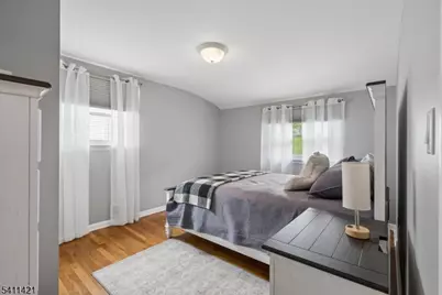 60 Edgemere Rd, Livingston, NJ 07039 - Photo 24