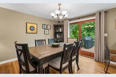 60 Edgemere Rd, Livingston, NJ 07039 - Photo 8