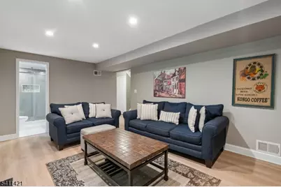 60 Edgemere Rd, Livingston, NJ 07039 - Photo 36