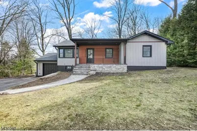 132 Upper High Crest Dr, West Milford, NJ 07480 - Photo 2