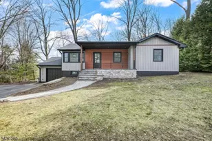 132 Upper High Crest Dr, West Milford, NJ 07480 - Photo 2