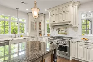 33 Still Hollow Rd, Tewksbury Township, NJ 08833 - Photo 12